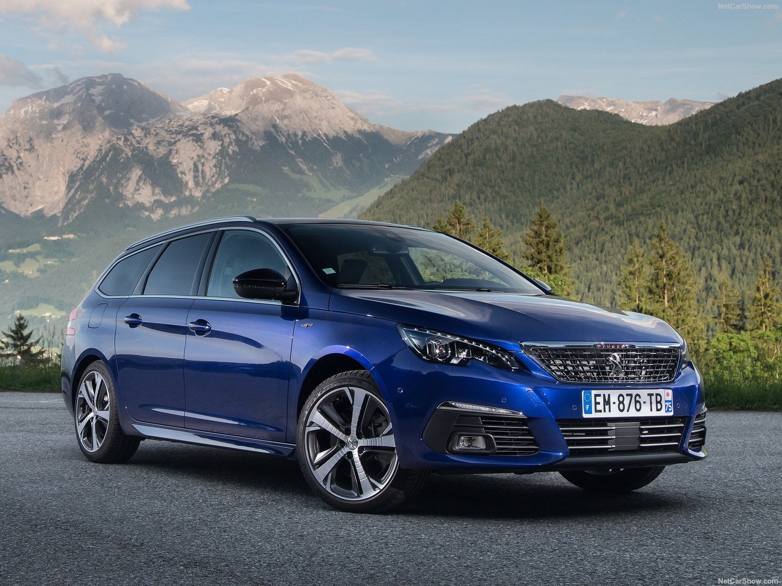 Peugeot-308_SW-2018-1600-05